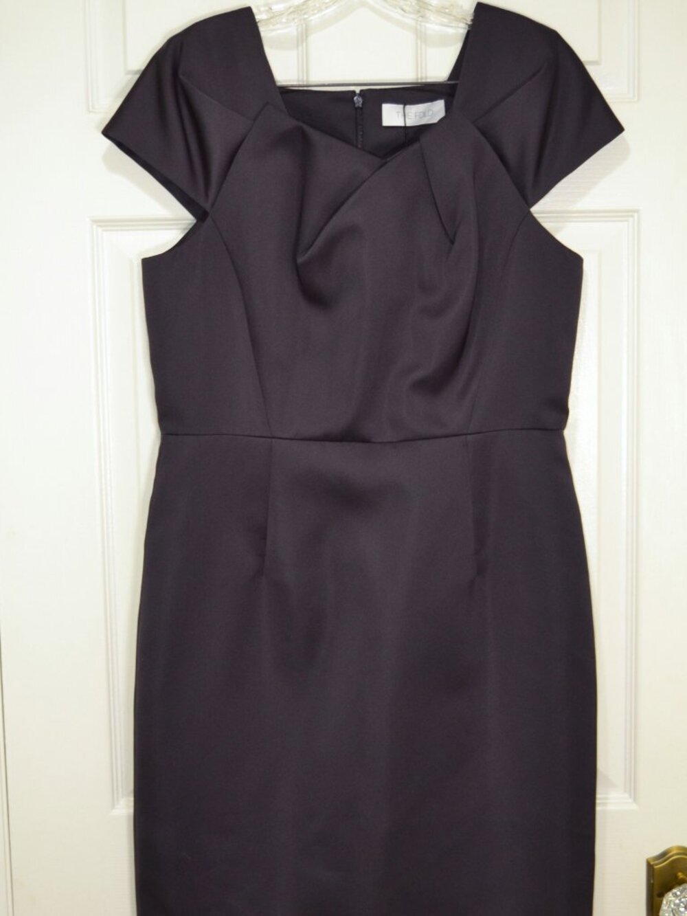 NWT The‎ Fold London The Finsbury Cap Sleeve Aubergine Satin Sheath Dress, Sz 12 - Picture 3 of 11
